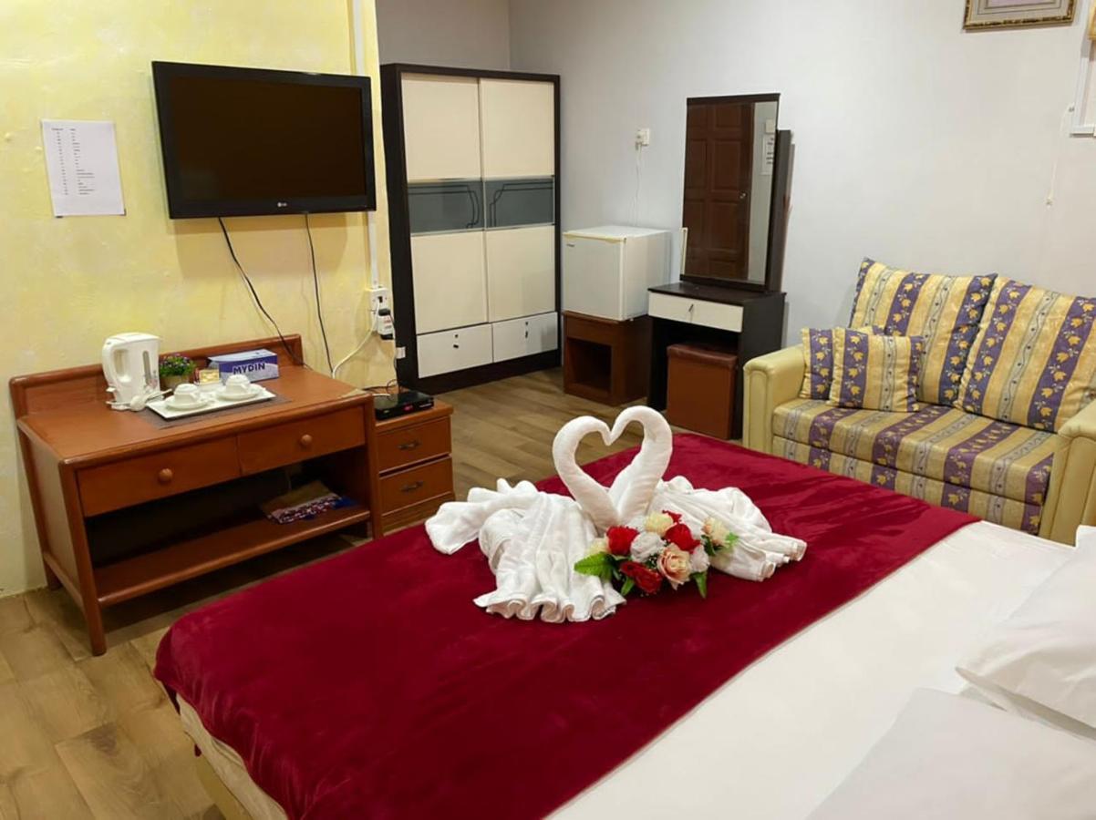 Samudera Hotel Kampung Kuala Besut Exteriér fotografie