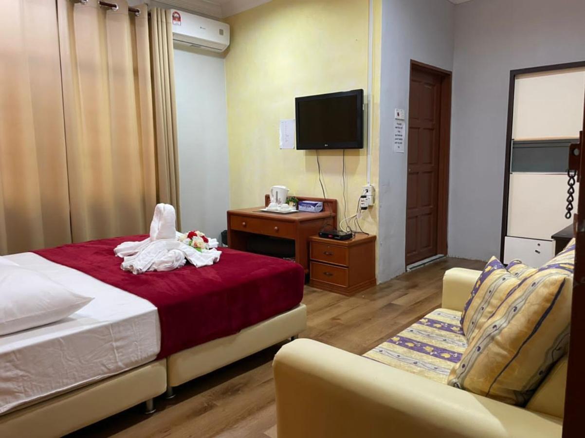 Samudera Hotel Kampung Kuala Besut Exteriér fotografie